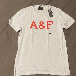 Baby Blue Mens Medium Embroidered Abercrombie & Fitch TShirt Never Worn